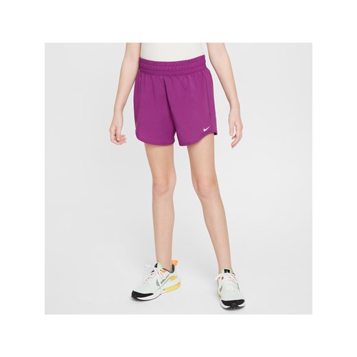 Spodenki treningowe z tkaniny z wysokim stanem dla dużych dzieci (dziewcząt) Nike Dri-FIT One - Fiolet ze sklepu Nike poland w kategorii Spodenki chłopięce - zdjęcie 171331554