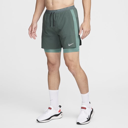 Męskie hybrydowe spodenki do biegania Nike Stride Dri-FIT 13 cm - Zieleń Nike L Nike poland