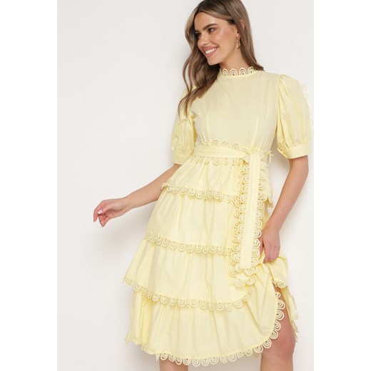 Żółta Sukienka Thellis ze sklepu Born2be Odzież w kategorii Sukienki - zdjęcie 171349782