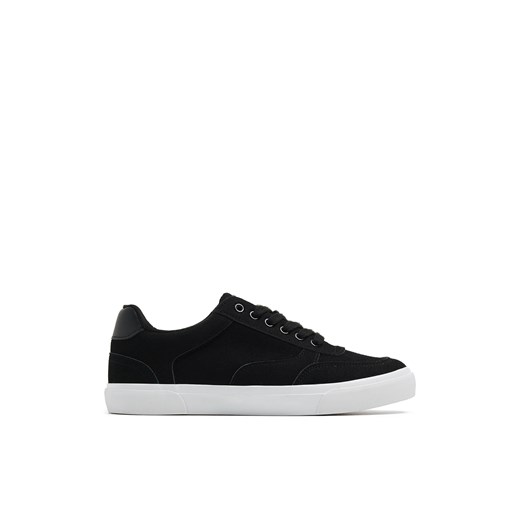 Cropp - Niskie czarne buty sportowe - czarny ze sklepu Cropp w kategorii Buty sportowe męskie - zdjęcie 171350423