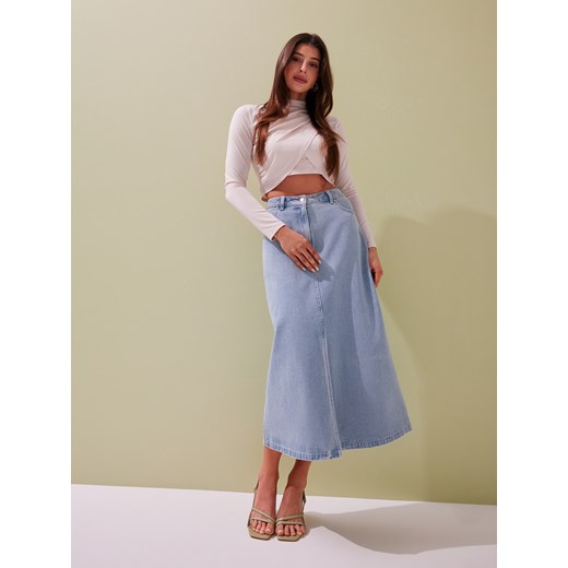 Mohito - Jeansowa spódnica midi - niebieski ze sklepu Mohito w kategorii Spódnice - zdjęcie 171350542