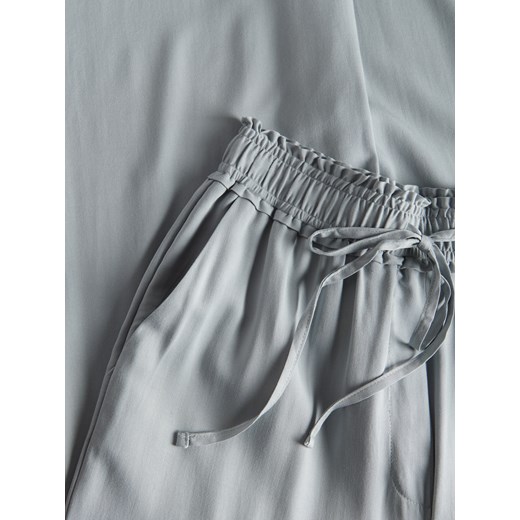 Spodnie damskie Reserved z wiskozy 