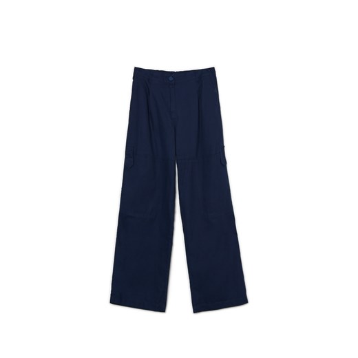 Cropp - Granatowe spodnie straight - granatowy ze sklepu Cropp w kategorii Spodnie damskie - zdjęcie 171372601