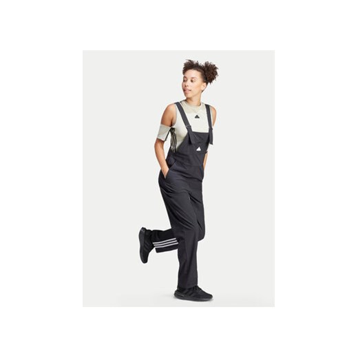 adidas Kombinezon Dance All-Gender IN1816 Czarny Regular Fit ze sklepu MODIVO w kategorii Spodnie damskie - zdjęcie 171420210