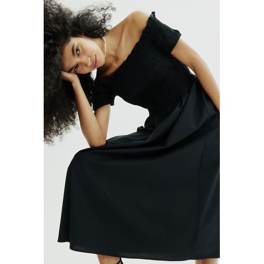 Czarna sukienka H & M 