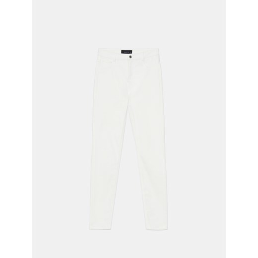 Mohito - Jeansy skinny - biały ze sklepu Mohito w kategorii Jeansy damskie - zdjęcie 171473834
