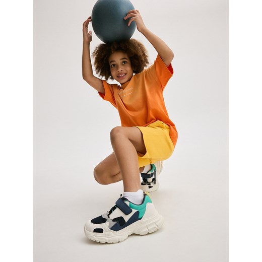 Reserved - Sneakersy na grubej podeszwie - wielobarwny ze sklepu Reserved w kategorii Buty sportowe dziecięce - zdjęcie 171476332