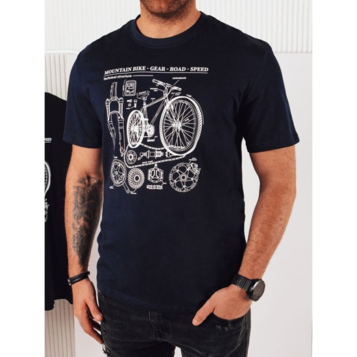 Koszulka męska z nadrukiem granatowa Dstreet RX5396 ze sklepu DSTREET.PL w kategorii T-shirty męskie - zdjęcie 171482241
