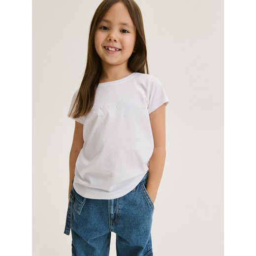 Reserved - Bawełniany t-shirt z haftem - biały ze sklepu Reserved w kategorii Bluzki dziewczęce - zdjęcie 171490620