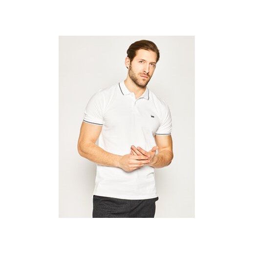 Lee Polo Pique L61ARLLJ 112113712 Biały Regular Fit ze sklepu MODIVO w kategorii T-shirty męskie - zdjęcie 171508033