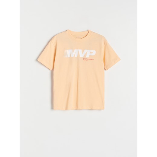Reserved - Bawełniany t-shirt z nadrukiem - jasnopomarańczowy ze sklepu Reserved w kategorii T-shirty chłopięce - zdjęcie 171513130
