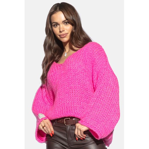 Luźny sweter z dekoltem w serek - różowy - Fobya ze sklepu 5.10.15 w kategorii Swetry damskie - zdjęcie 171536822