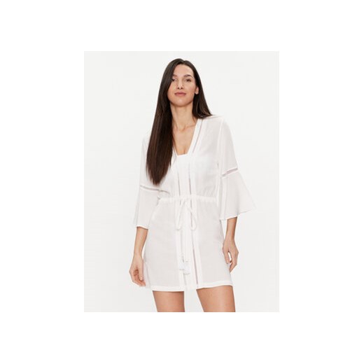 Maaji Sukienka plażowa 2118CPO001 Biały Regular Fit ze sklepu MODIVO w kategorii Odzież plażowa - zdjęcie 171540814