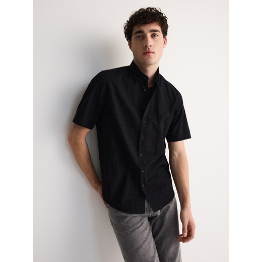 Reserved - Koszula regular z krótkim rękawem - czarny ze sklepu Reserved w kategorii Koszule męskie - zdjęcie 171547044