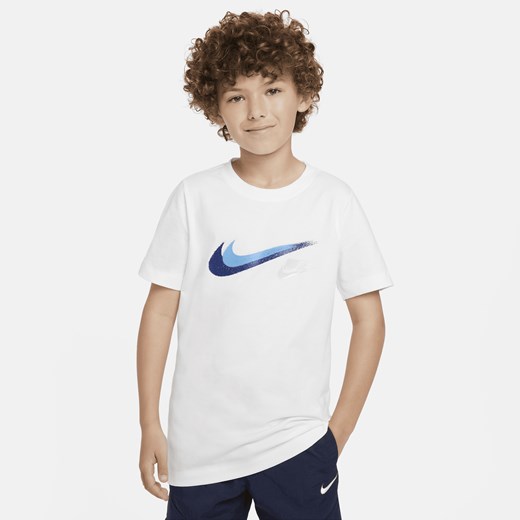 T-shirt z grafiką dla dużych dzieci (chłopców) Nike Sportswear - Biel Nike S Nike poland