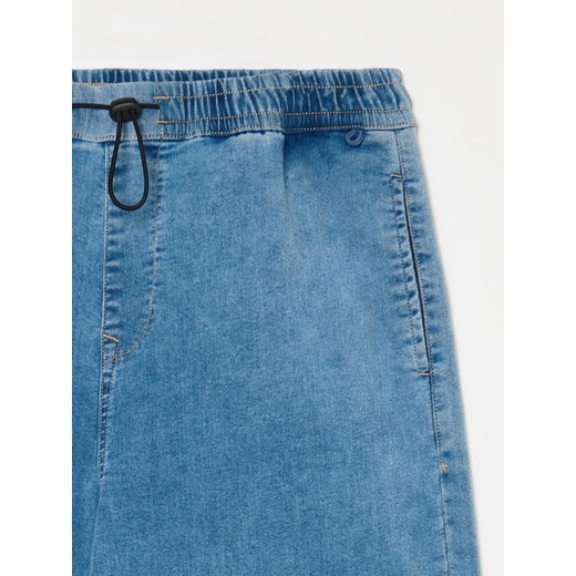 Cropp - Niebieskie jeansy typu parachute - niebieski Cropp 28/32 Cropp