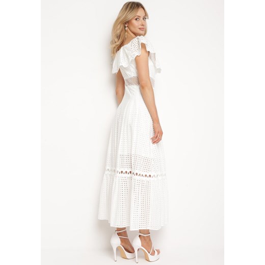Sukienka Born2be na wesele z dekoltem typu hiszpanka biała z krótkim rękawem maxi 