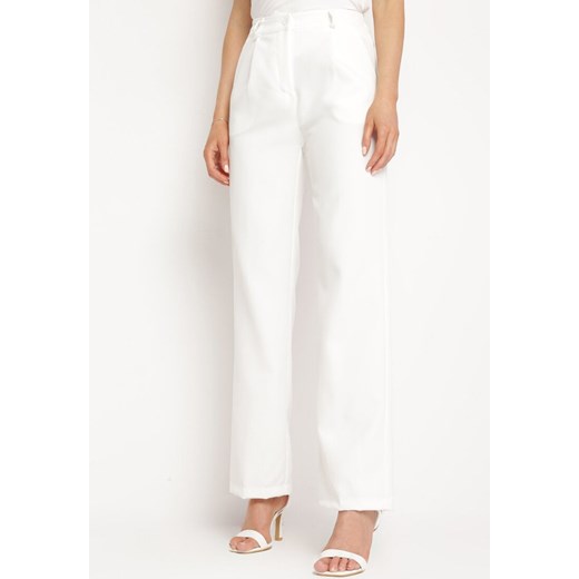 Białe Spodnie w Stylu Garniturowym ze Szlufkami Dionissa ze sklepu Born2be Odzież w kategorii Spodnie damskie - zdjęcie 171581974