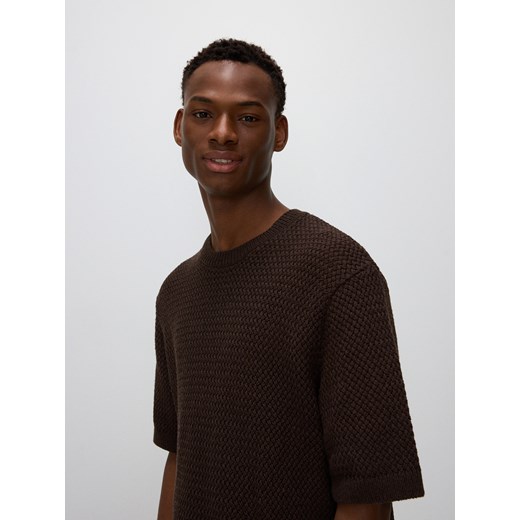 Reserved - Sweter z krótkim rękawem - ciemnobrązowy ze sklepu Reserved w kategorii Swetry męskie - zdjęcie 171588033