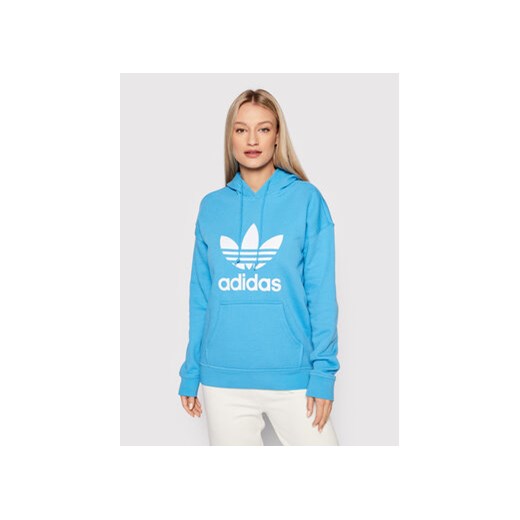 adidas Bluza adicolor Trefoil HE6952 Niebieski Regular Fit ze sklepu MODIVO w kategorii Bluzy damskie - zdjęcie 171593434