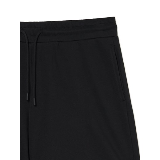 Cropp - Czarne szorty comfort - czarny Cropp M Cropp