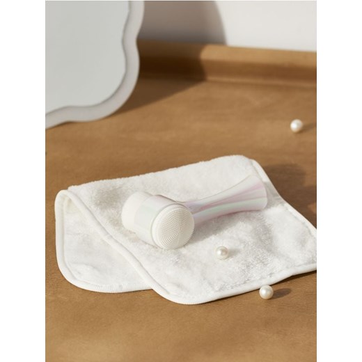 Sinsay - Zestaw ręcznik i szczotka do twarzy - biały ze sklepu Sinsay w kategorii Ręczniki - zdjęcie 171693524