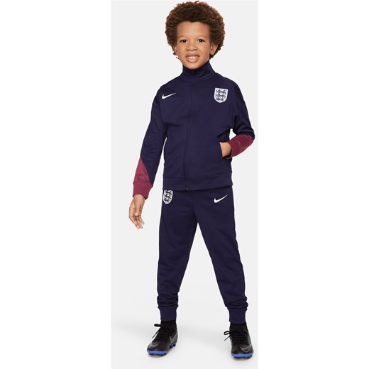 Dres piłkarski z dzianiny dla małych dzieci Nike Dri-FIT Anglia Strike - Fiolet ze sklepu Nike poland w kategorii Dresy chłopięce - zdjęcie 171703344