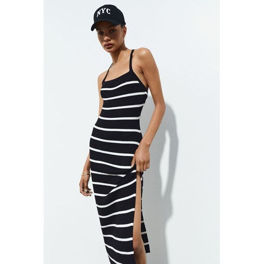 H & M - Dzianinowa sukienka z odkrytymi plecami - Czarny ze sklepu H&M w kategorii Sukienki - zdjęcie 171715902