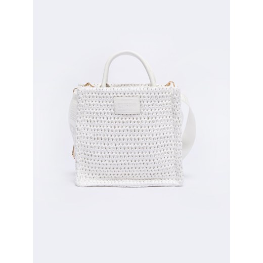 Torebka damska pleciona biała z logowanym paskiem NN574115 101 ze sklepu Big Star w kategorii Torby Shopper bag - zdjęcie 171944411