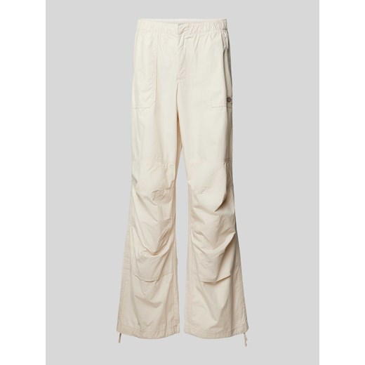 Spodnie materiałowe o luźnym kroju z elastycznym pasem ze sklepu Peek&Cloppenburg  w kategorii Spodnie damskie - zdjęcie 171952871