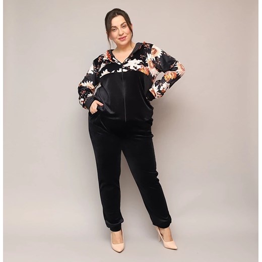 Welurowy komplet damski w kwiaty czarny (8228) Goodlookin.pl 48 goodlookin.pl