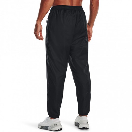 Męskie spodnie treningowe UNDER ARMOUR UA Rush Woven Pants ze sklepu Sportstylestory.com w kategorii Spodnie męskie - zdjęcie 171961683