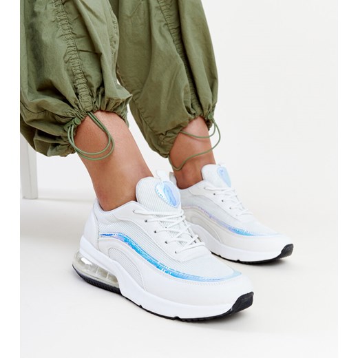 Białe sneakersy z hologramem Jelka ze sklepu gemre w kategorii Buty sportowe damskie - zdjęcie 171977294