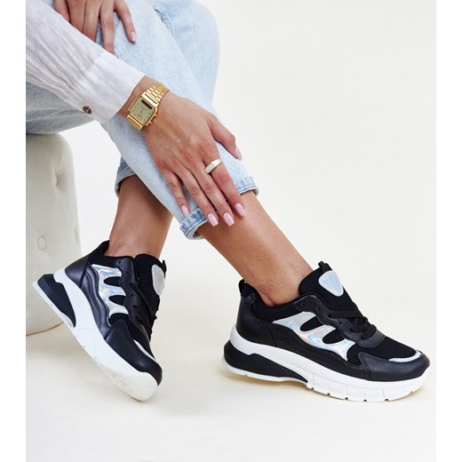 Czarne sneakersy na grubej podeszwie Matea ze sklepu gemre w kategorii Buty sportowe damskie - zdjęcie 171977361