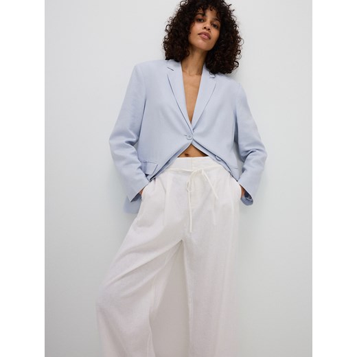 Reserved - Szerokie spodnie z zakładkami i lnem - złamana biel ze sklepu Reserved w kategorii Spodnie damskie - zdjęcie 171993850