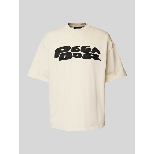 T-shirt o kroju oversized z aplikacją z logo model ‘DREW’ ze sklepu Peek&Cloppenburg  w kategorii T-shirty męskie - zdjęcie 172024740