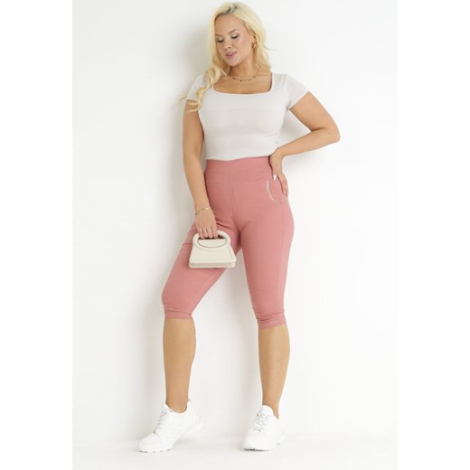 Różowe Elastyczne Spodnie z Nogawkami 3/4 i Kieszeniami Kenetta ze sklepu Born2be Odzież w kategorii Spodnie damskie - zdjęcie 172032183