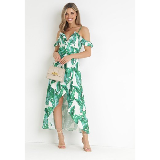 Zielona Kopertowa Sukienka Maxi z Falbankami Przy Ramionach Dorinite ze sklepu Born2be Odzież w kategorii Sukienki - zdjęcie 172032414