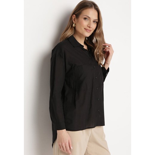 Czarna Bawełniana Koszula Klasyczna z Kieszeniami Sasana ze sklepu Born2be Odzież w kategorii Koszule damskie - zdjęcie 172033214