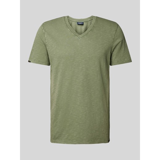 T-shirt z dekoltem w serek ze sklepu Peek&Cloppenburg  w kategorii T-shirty męskie - zdjęcie 172052932