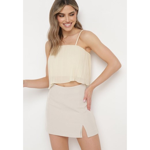 Szorty beżowe Born2be 