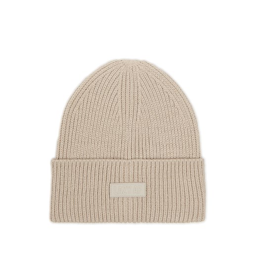 Cropp - Kremowa czapka beanie z naszywką - kremowy Cropp Uniwersalny okazyjna cena Cropp