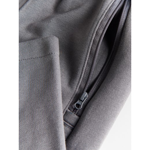 Reserved - Bawełniane szorty z kieszeniami - ciemnoszary Reserved 158 (12 lat) Reserved