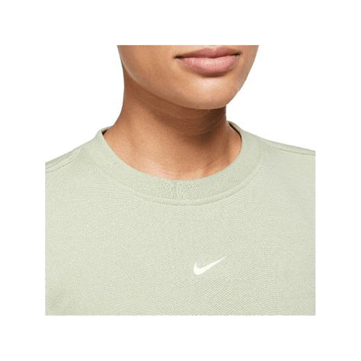 Bluzka damska Nike zielona z okrągłym dekoltem z haftem 