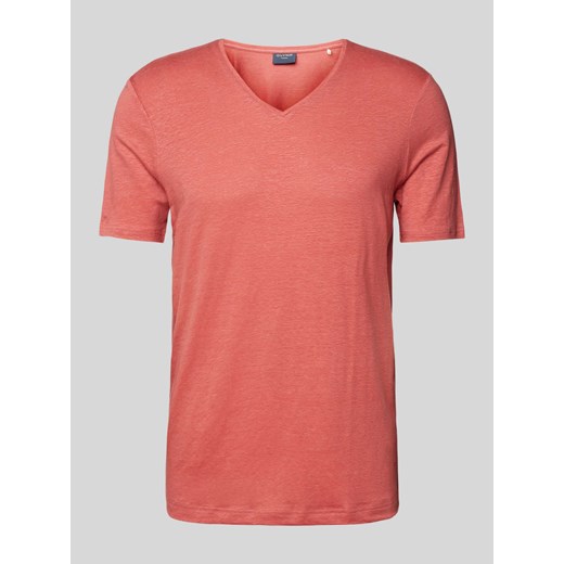 T-shirt z dekoltem w serek ze sklepu Peek&Cloppenburg  w kategorii T-shirty męskie - zdjęcie 172137174