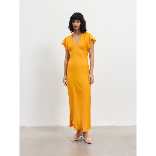 Reserved - Sukienka z wiskozy - pomarańczowy ze sklepu Reserved w kategorii Sukienki - zdjęcie 172141232