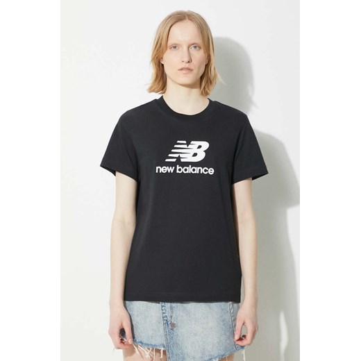 New Balance t-shirt bawełniany Sport Essentials damski kolor czarny WT41502BK ze sklepu ANSWEAR.com w kategorii Bluzki damskie - zdjęcie 172143932