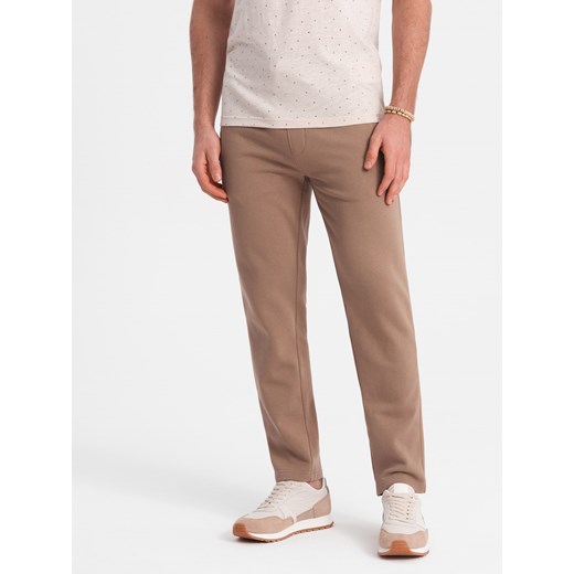 Męskie spodnie dresowe z nogawką bez ściągacza - brązowe V2 OM-PABS-0206 ze sklepu ombre w kategorii Spodnie męskie - zdjęcie 172145174
