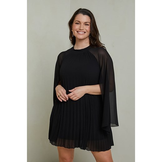 Curvy Lady Sukienka w kolorze czarnym ze sklepu Limango Polska w kategorii Sukienki - zdjęcie 172171933