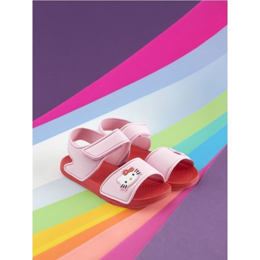 Sinsay - Sandały Hello Kitty - różowy Sinsay 26 Sinsay
